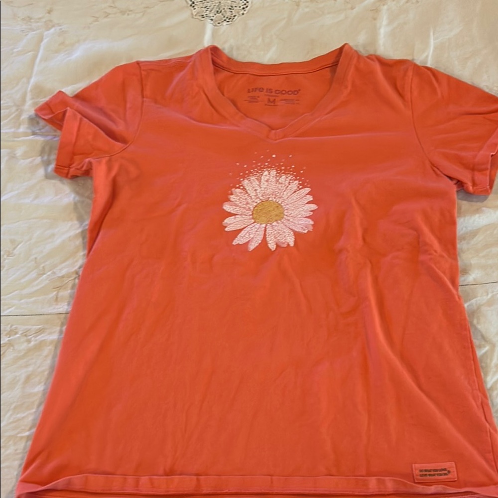 Life Is Good Orange Short Sleeve Tee with White Floral Print sz M